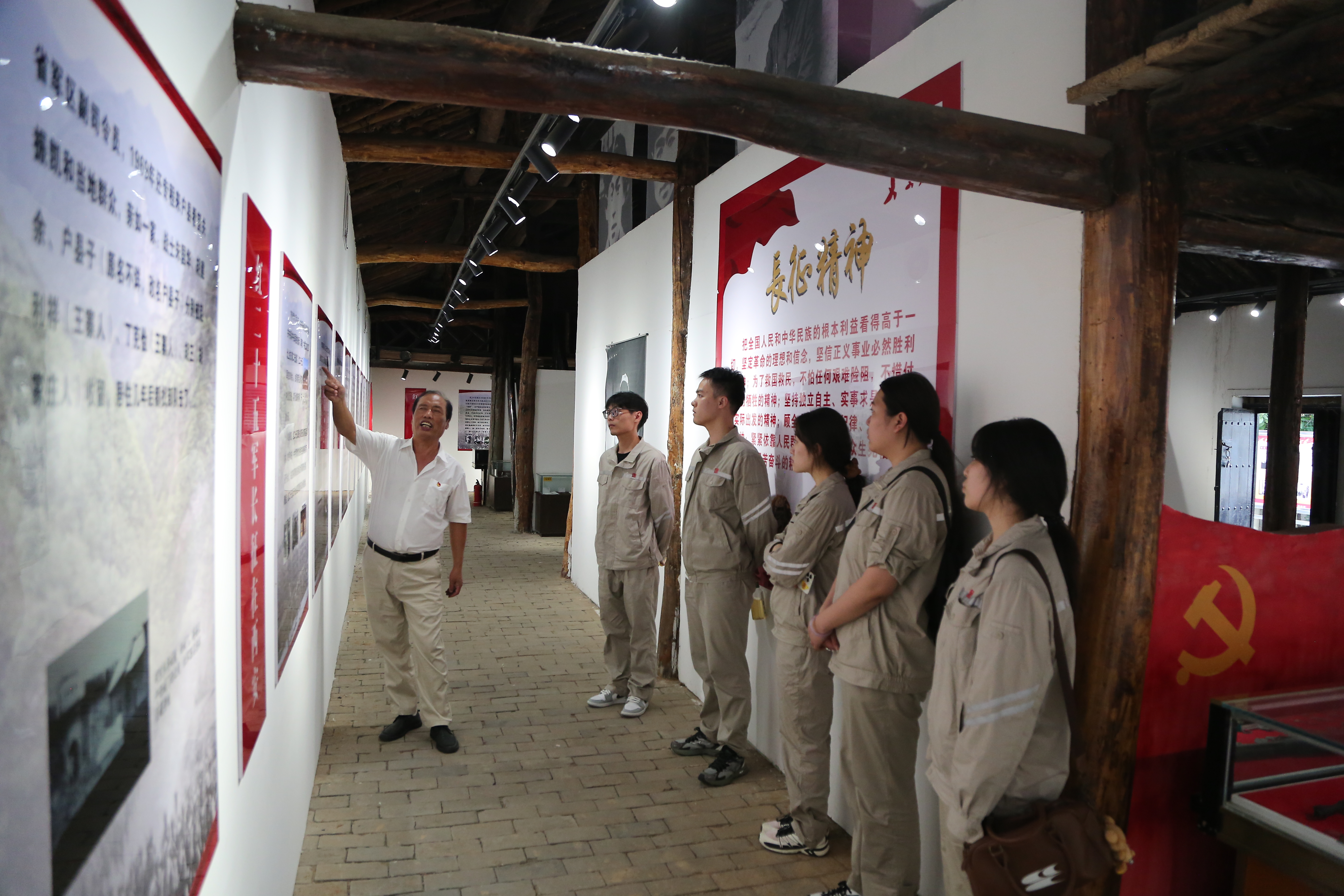 1725520676017015735.jpg 050A8705.jpg