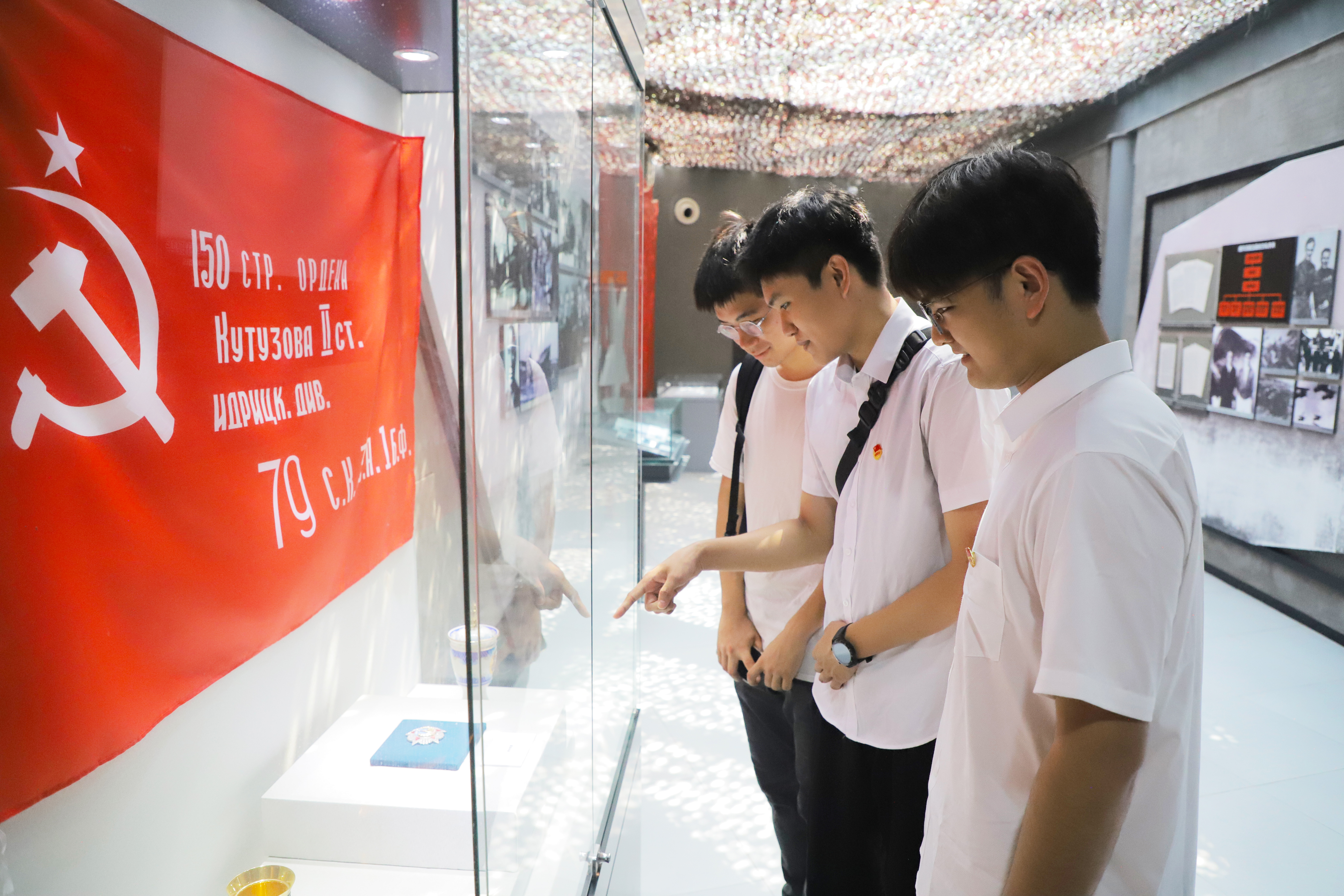 1725599950756084109.jpg 2.jpg